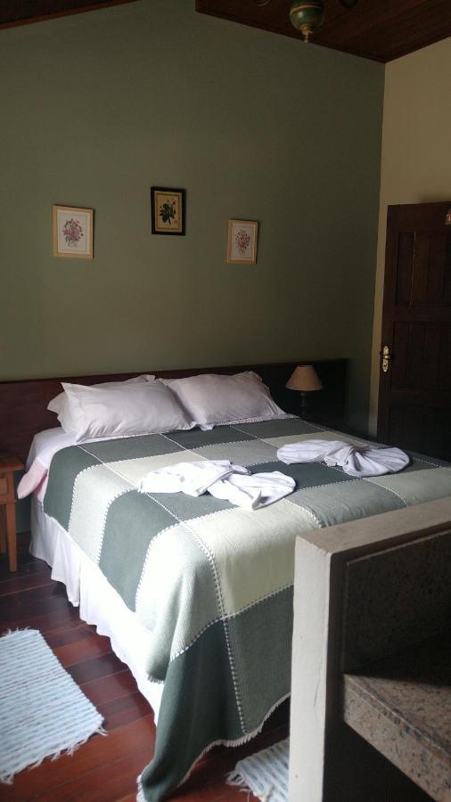 Um Lugar De Mato Verde Guest house